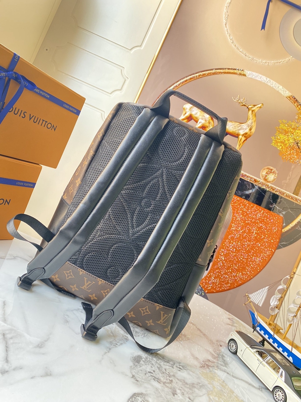 ルイヴィトンバッグ側面デザイン